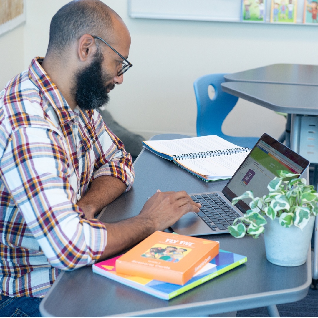 Fly Five Write for Us Webinar